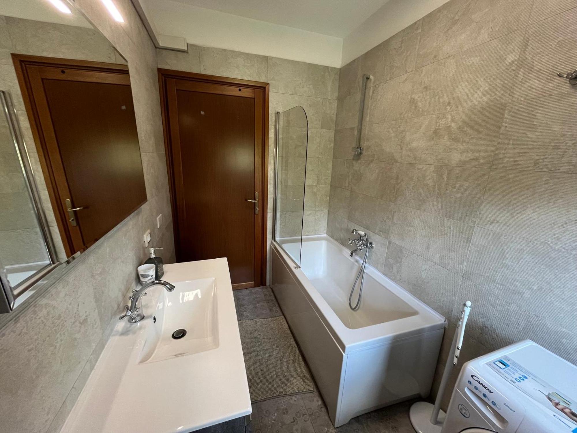 Discovery Flat With Pool & Bikes Daire Sirmione Dış mekan fotoğraf